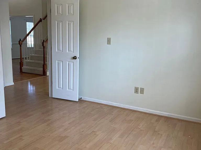 110 Bugle Ct — Photo 14