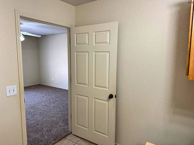 4710 Brookdale Dr — Photo 22