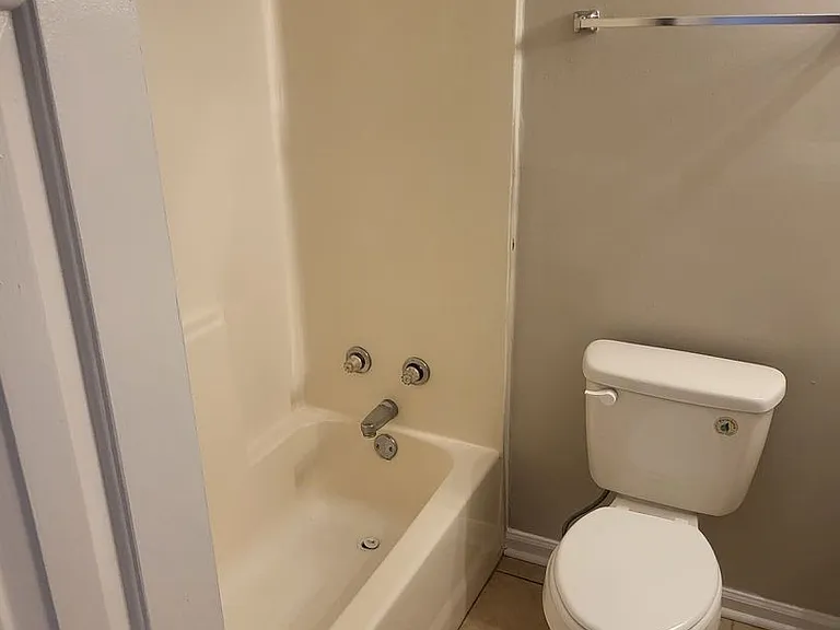 471 Cedar Park Cir — Photo 17