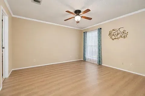3848 Dalston Ln — Photo 9