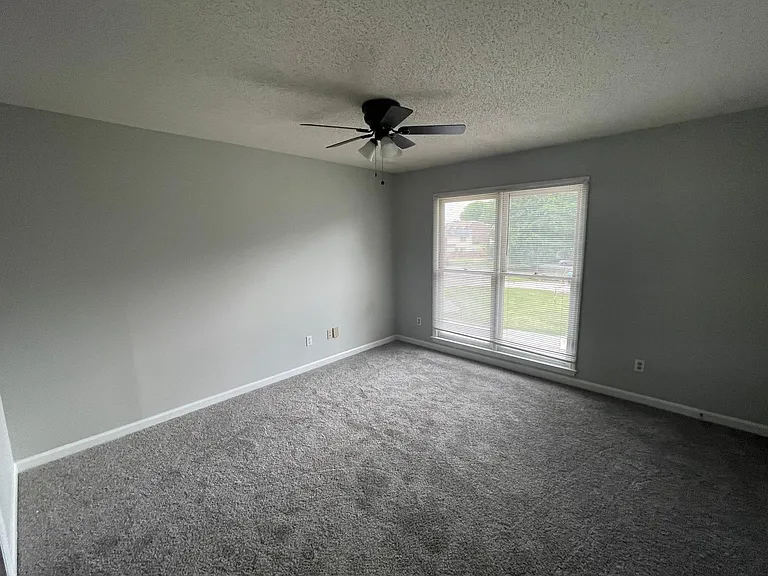 5 Pam Ct #2 — Photo 10