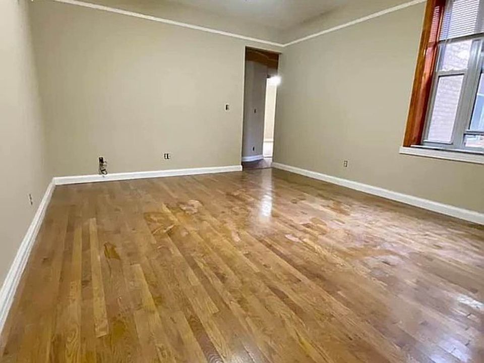 1st image of 33-78 11th St #3M