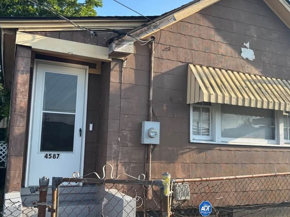 1st image of 4587 Dorsey Ave