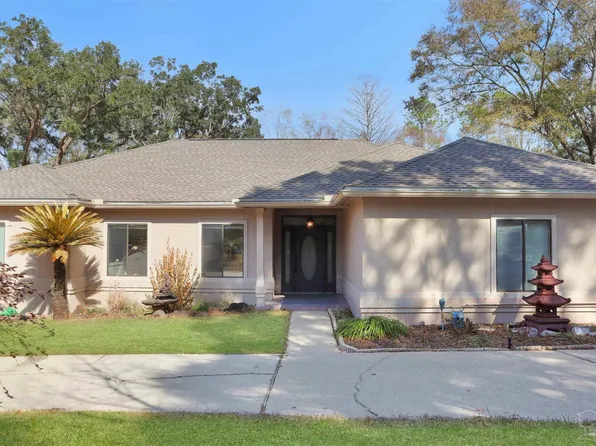 3326 Durney Dr, Cantonment, FL 32533