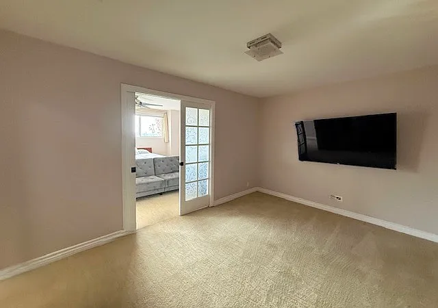 9257 Virginian Ln #B — Photo 17