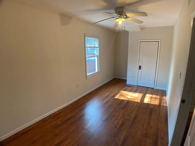 419 E Lane Ave — Photo 13