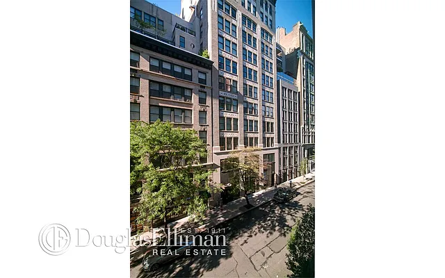 Rented by Douglas Elliman | media 24
