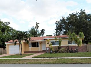 431 Curtiss Pkwy, Miami Springs, FL 33166