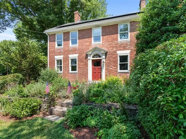 462 Ledge Rd, Seekonk, MA 02771