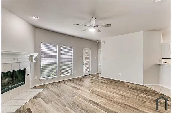 Building Photo - 9705 Hedge Bell Dr