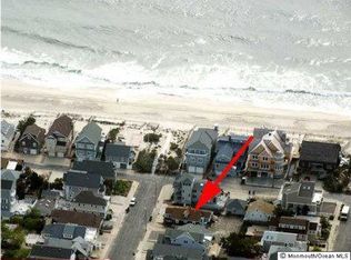 29 3rd Ave, Normandy Beach, NJ 08739