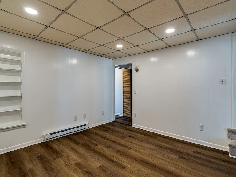 214 Mifflin St #2 — Photo 10