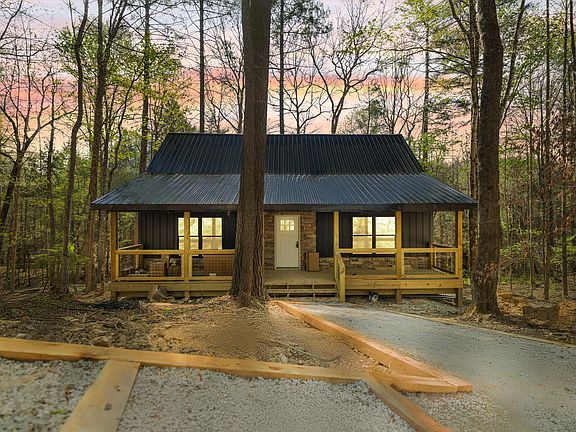 3rd image of 25 Joyful Springs Rd