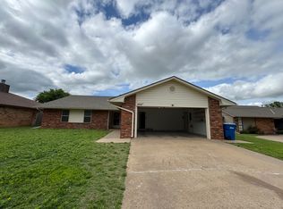 4402 Briar Creek Rd, Enid, OK 73703
