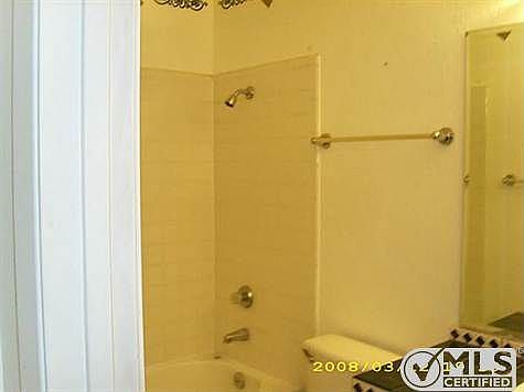 5th image of 1103 Candlewood Dr
