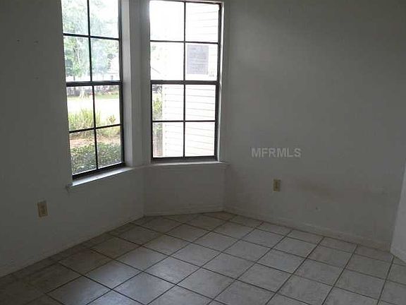 3rd image of 705 Monroe Harbor Pl
