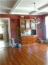 5th image of 802 S Washington Ave