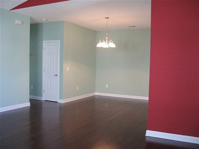 2nd image of 173 Knight Cir Unit 1