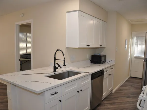 804 Osage Dr #A, Leander, TX 78641