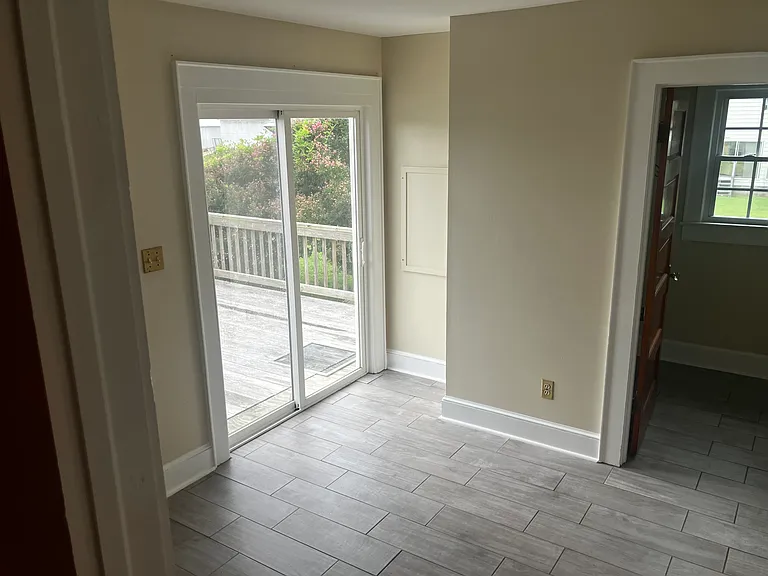 Green Meadows Ln — Photo 15
