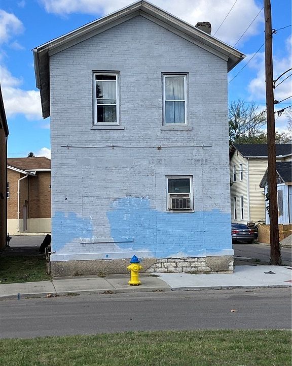 1st image of 319 Burns Ave #315