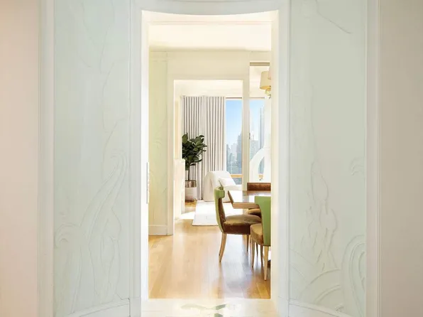 1 Central Park West image 7 of 15