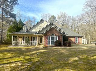 79 Acorn Ct, Cataula, GA 31804