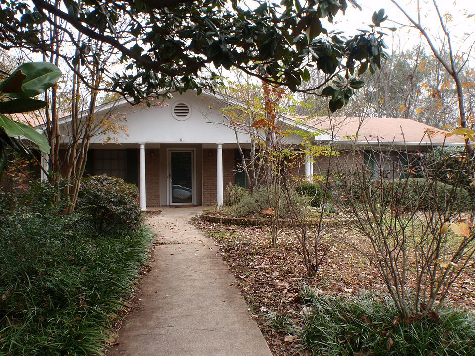 1st image of 2306 Buccaneer Dr