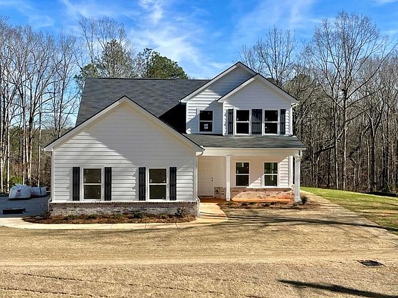 4th image of 171 Strickland Loop