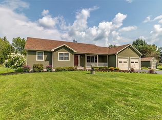 2403 Robinson Rd, Chittenango, NY 13037