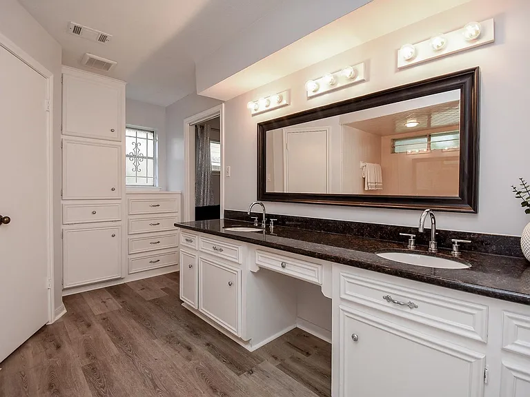 11506 Long Pine Dr — Photo 18