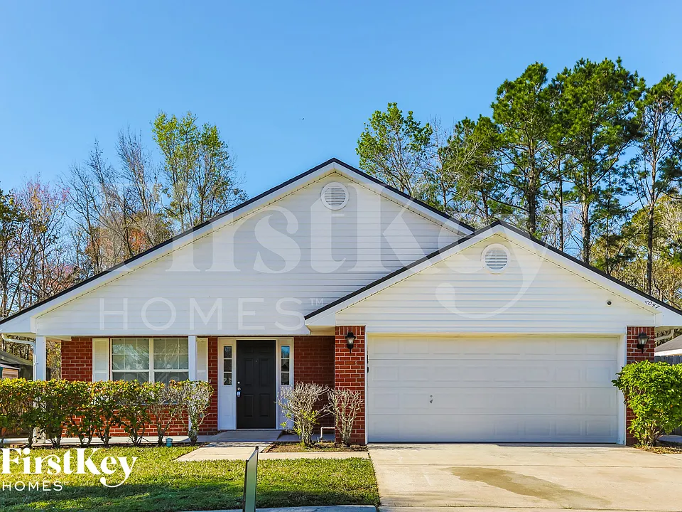 2047 Eclipse Dr