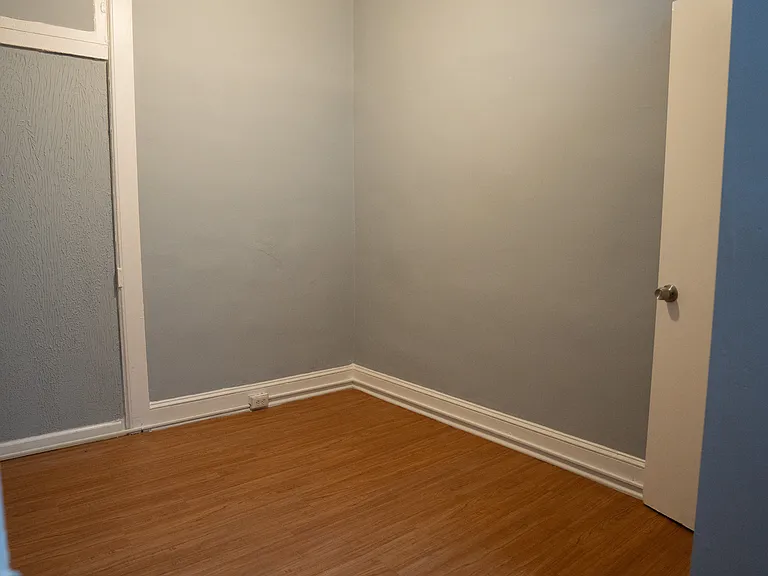 1755 Darley Ave — Photo 11