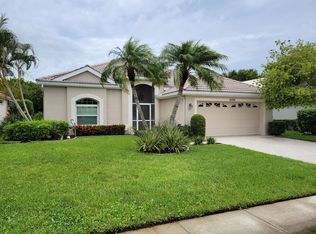 6826 Winslow St, Sarasota, FL 34243