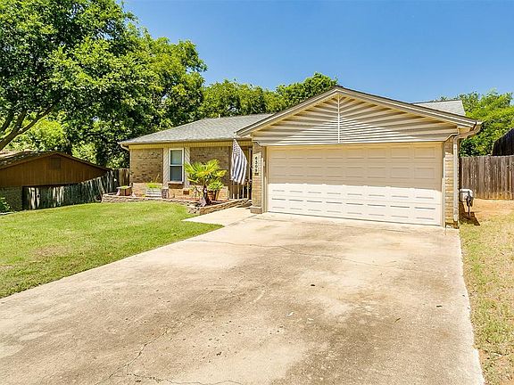 4th image of 6309 Silver Cliff Ct