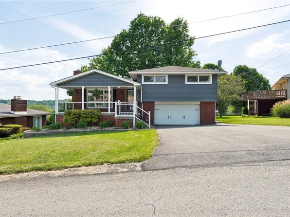 107 Stanton Dr, New Stanton, PA 15672