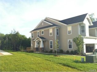 19 Avoncroft Ln, Middletown, NY 10940