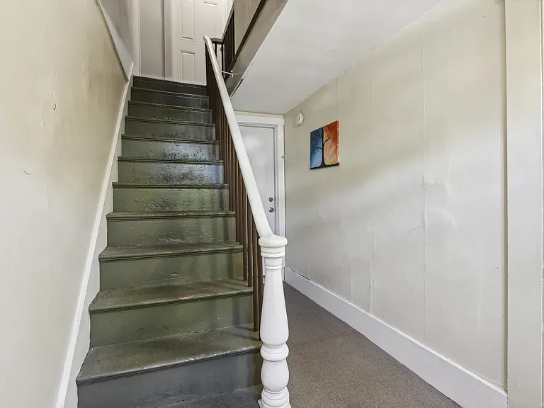 236 Brackett St #1 — Photo 14