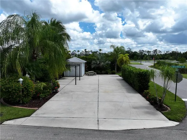 5583 Brightwood DR, FORT MYERS, FL 33905