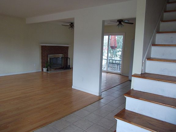 2nd image of 5044 Sullivan Blvd