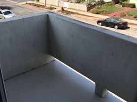 2018 S Longwood Ave, Los Angeles, CA