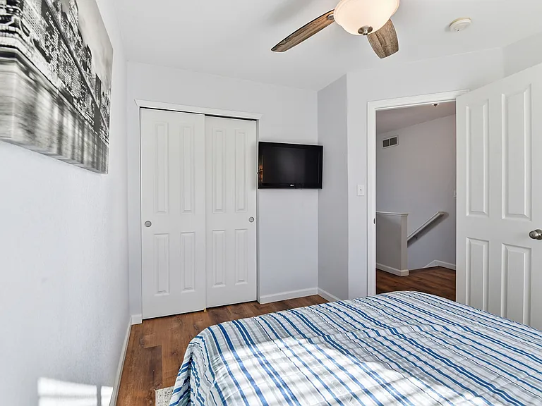 1706 Lake Shore Pl — Photo 25