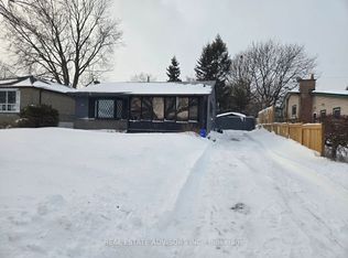 712 Annland St, Pickering, ON L1W1B4