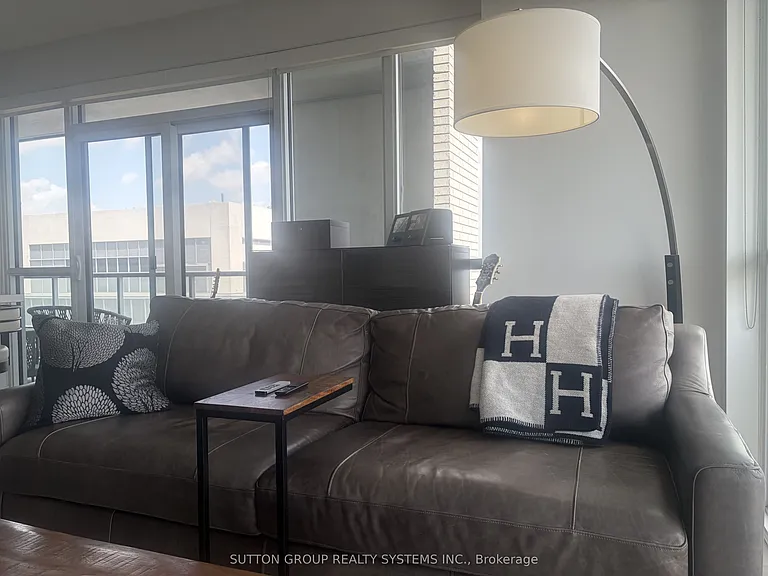 2087 Fairview St #2203 — Photo 17