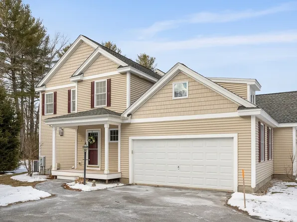 1 Holbrook Ln Unit 16, Westford, MA 01886