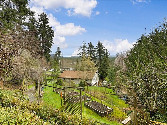 4th image of 6670 Anzio Rd