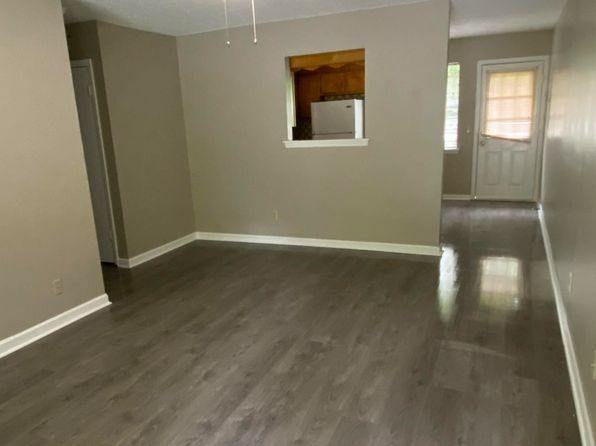 327 Mill Trace Dr #A