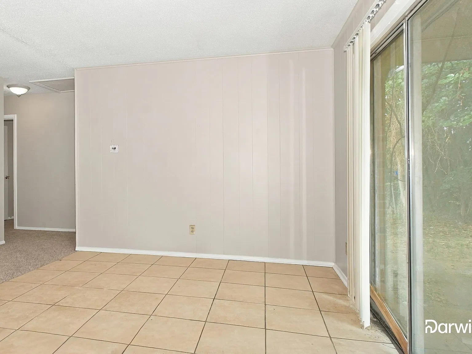 3 bed, 1.0 bath, 1038 sqft, $1,435 — Photo 4