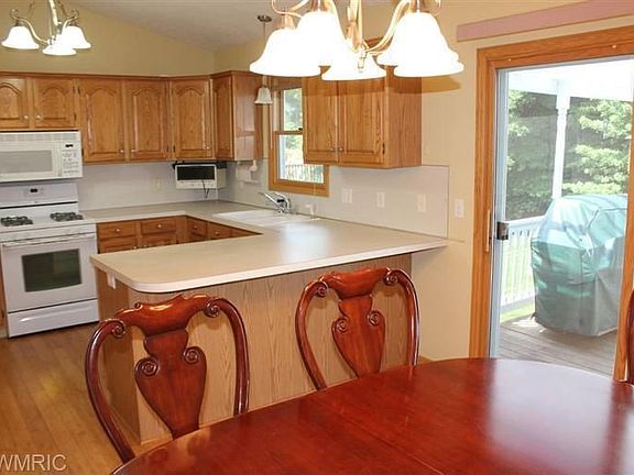 4th image of 7627 Cidermill Dr SE