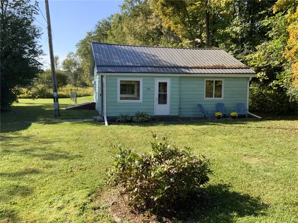 121 Bone Plain Rd, Freeville, NY 13068